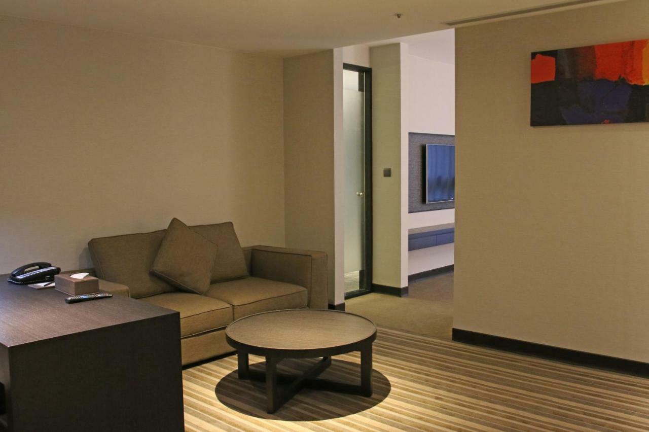 Platinum Hotel Xindian Exterior photo